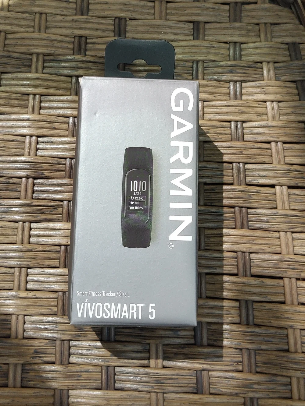 Garmin Vívosmart 5- 2023 black fitness tracker with monochrome OLED display